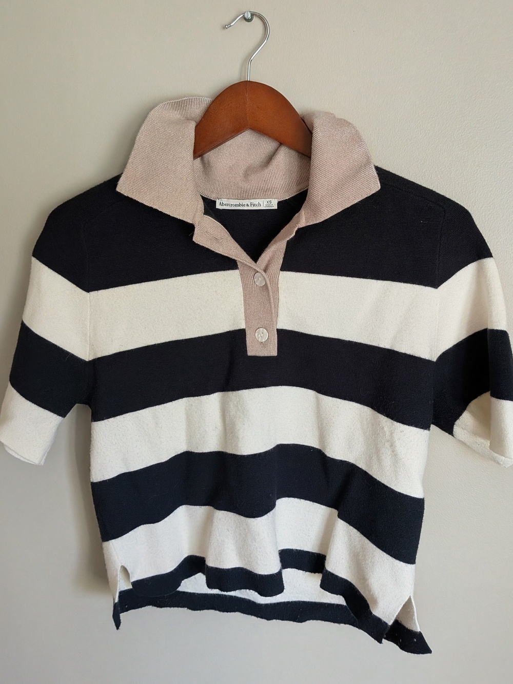 Abercrombie & Fitch Women’s Black & White Striped Polo Sweater